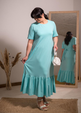 Мятное кэжуал женское платье футляр V.O.G. однотонное