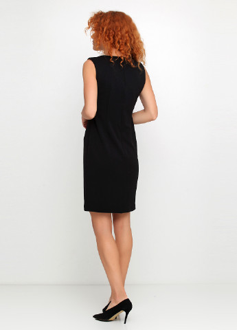 Черное кэжуал платье футляр Rinascimento однотонное