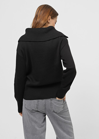 Чорний демісезонний светр Braska 018-1/301