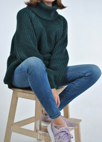 Темно-зеленый зимний удлиненный свитер Berta Lucci