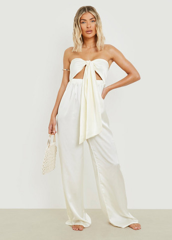 Комбінезон Boohoo комбінезон-брюки однотонний молочний кежуал поліестер