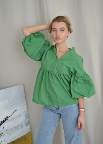 Зеленая демисезонная блуза Mona More