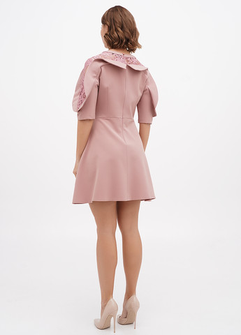 Пудровое кэжуал платье клеш Sassofono однотонное