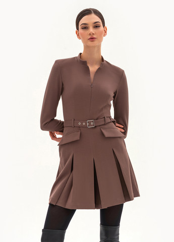 Платье-комбинезон BGL комбинезон-шорты однотонный коричневый деловой, кэжуал вискоза