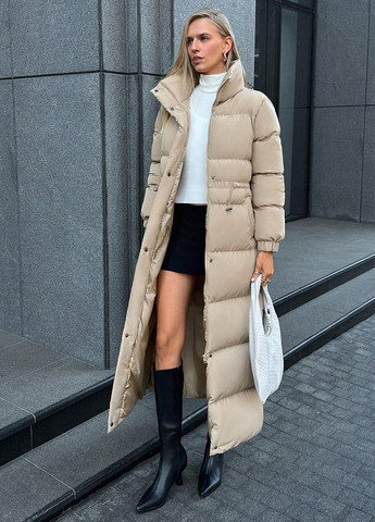 Бежевая зимняя куртка SHEIN