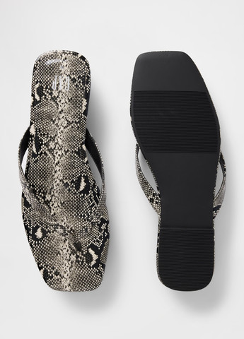 В'єтнамки Gap (369246738)