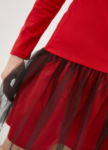 Червона вечірня червоне жіноче плаття з фатином кльош Podium однотонна