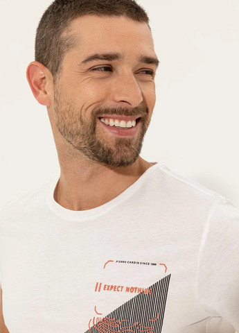 Біла футболка Pierre Cardin