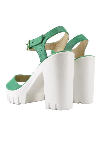 Зеленые босоножки Twenty Two