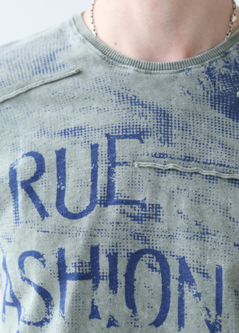 Хаки (оливковая) футболка мужская хаки вареная с принтом Jean Piere