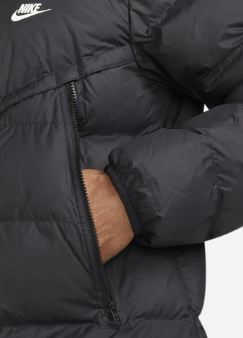 Чорна демісезонна куртка dr9609-010 Nike Sportswear Storm-FIT Windrunner