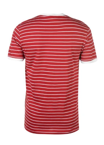 Красная футболка Pierre Cardin