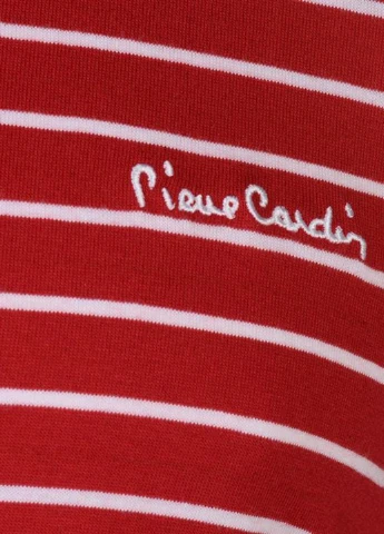 Красная футболка Pierre Cardin