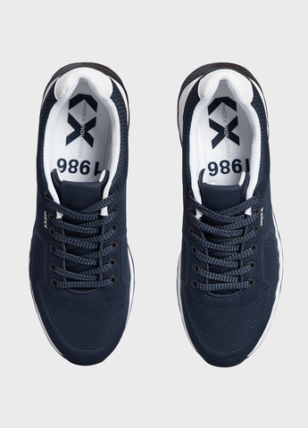 Темно-синие всесезонные кроссовки Mexx