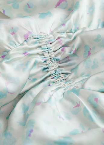Світло-блакитна кежуал сукня H&M з квітковим принтом