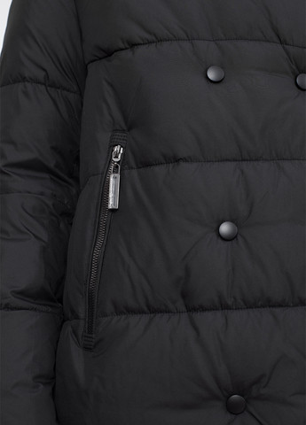 Чорна зимня куртка Qarlevar