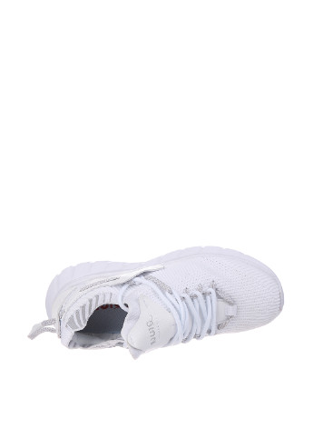 Белые демисезонные кроссовки Nuig