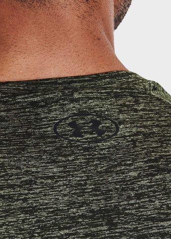 Оливкова футболка Under Armour