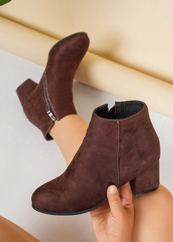 Коричневі демісезонна ботильйони SHEIN