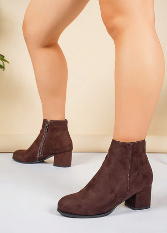 Коричневі демісезонна ботильйони SHEIN