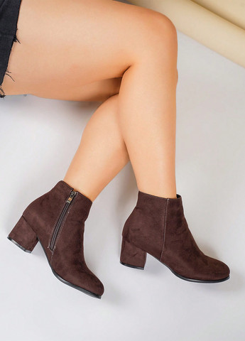 Коричневі демісезонна ботильйони SHEIN