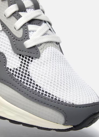 Сірі Осінні кросівки New Balance Arishi v4