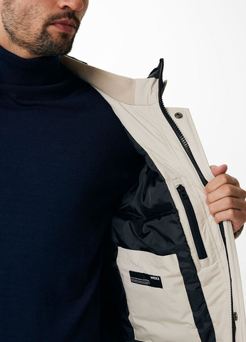 Светло-бежевая зимняя куртка Mexx