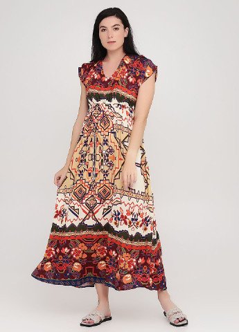Комбинированное кэжуал платье Bebe Plus с орнаментом