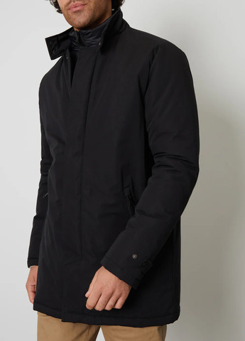 Чорна демісезонна куртка Threadbare