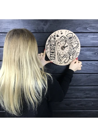 Стильний настінний дерев`яний годинник «Тихоокеанський рубіж» 7Arts (253567893)