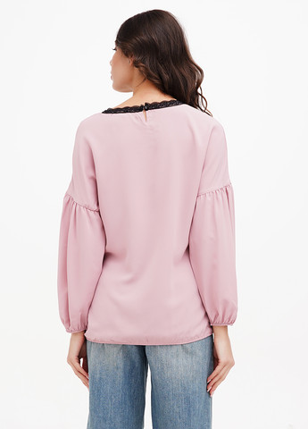 Пудровая блуза Sassofono