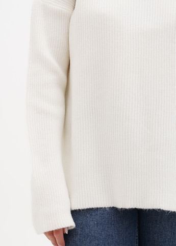 Молочный демисезонный свитер La Pomme