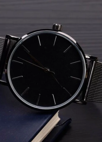 Жіночі годинник Field Black quartz Geneva (229041427)
