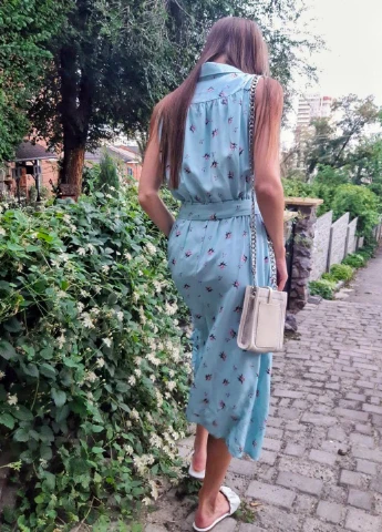 М'ятна кежуал сукня-сорочка "cilvia" м'ятна сукня-сорочка InRed з квітковим принтом