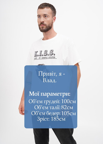 Белая футболка Hanes