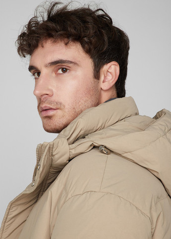 Бежевий зимній Пуховик PRPY