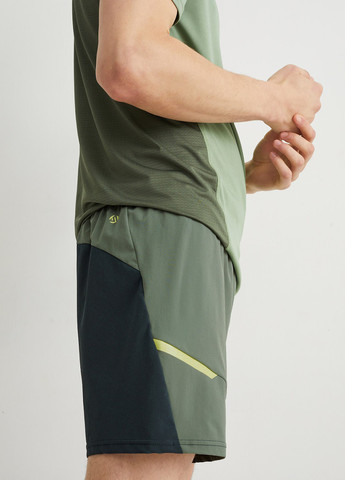 Шорты C&A (322984237)