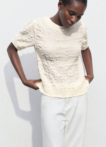 Молочна блуза SHEIN