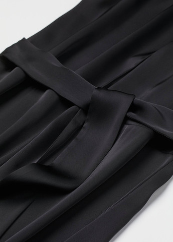 Чорна кежуал сукня H&M однотонна