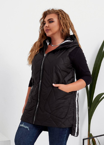 Женская жилетка с накладными карманами черного цвета р.48/50 322706 New Trend (256163453)