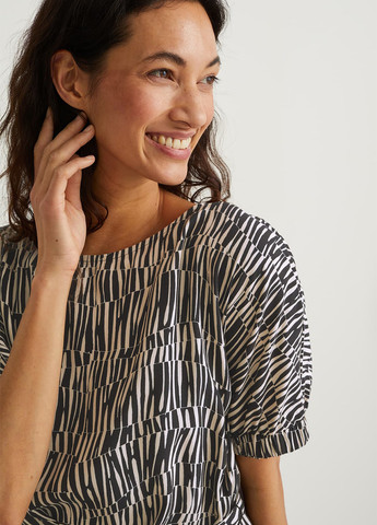 Комбинированное кэжуал платье а-силуэт C&A с абстрактным узором