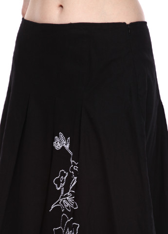 Черная кэжуал с рисунком юбка Amalia клешированная-солнце