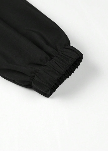 Чорна демісезонна куртка SHEIN