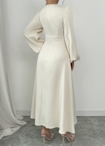 Молочное кэжуал платье а-силуэт SHEIN однотонное