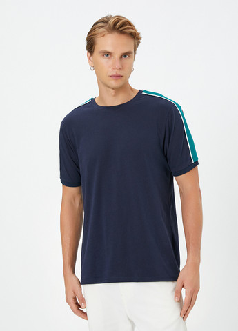 Темно-синяя футболка KOTON