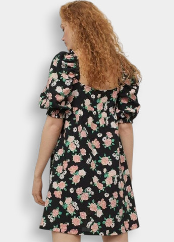 Чорна кежуал сукня H&M з квітковим принтом