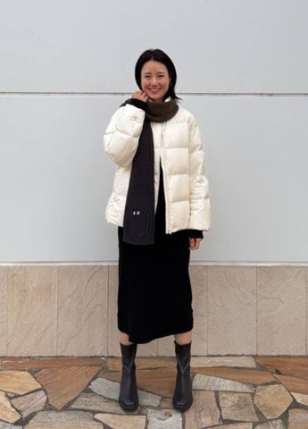 Черное кэжуал платье платье-водолазка Uniqlo однотонное