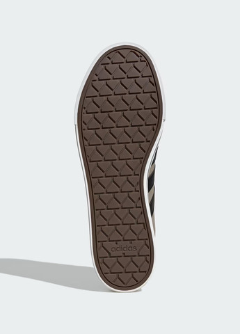 Коричневые кеды adidas