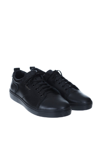 Черные туфли со шнурками Konors