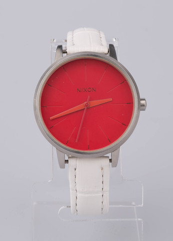 Часи Nixon (260439390)